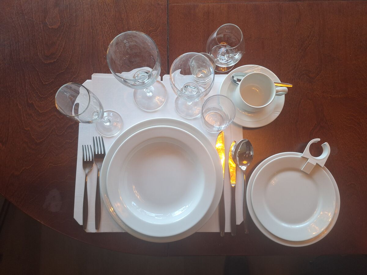 Esimerkkikattaus astiavuokraukseen juhliin Porvoossa